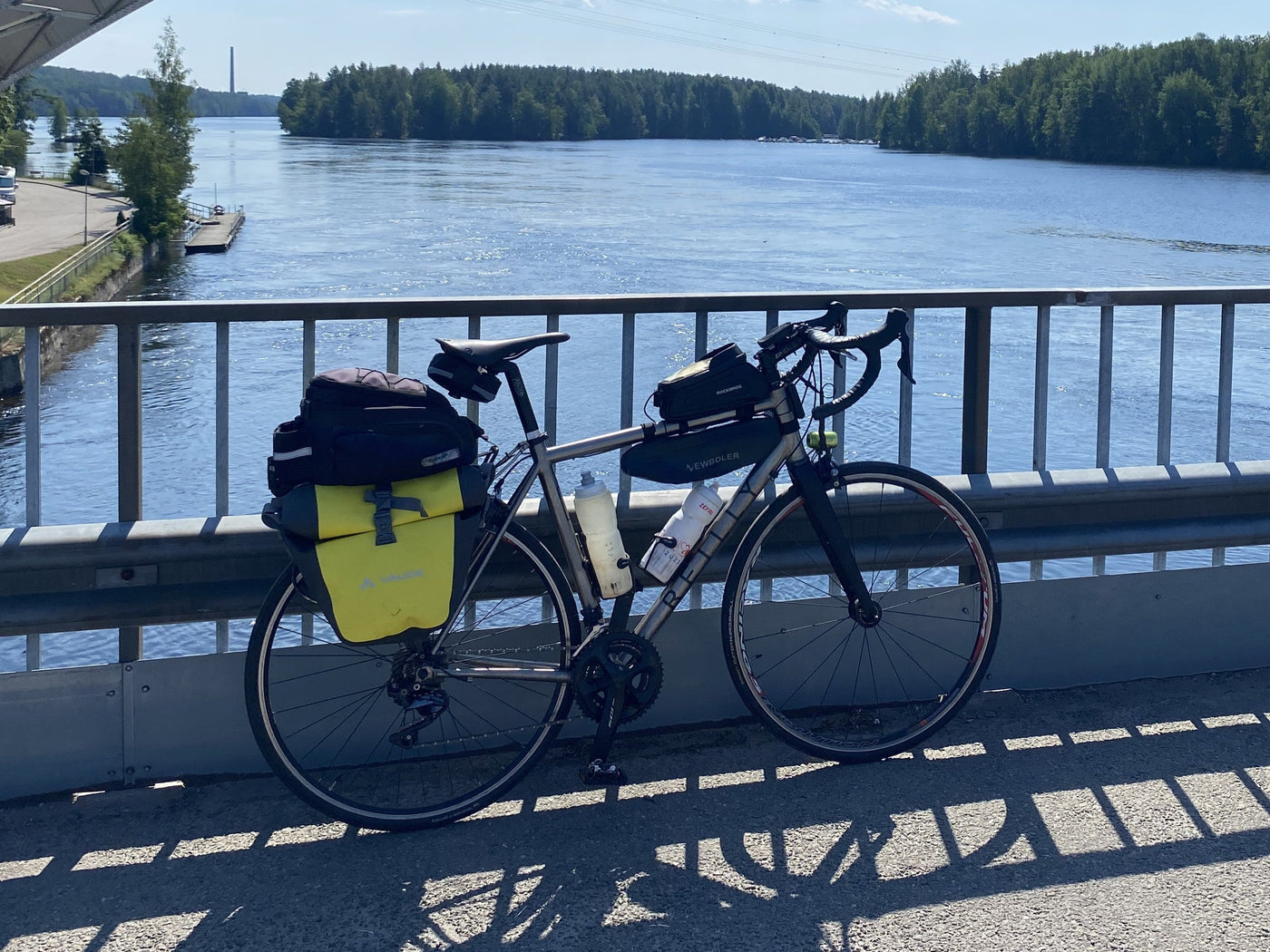A fully loaded Reilly T325C Road BIke on a bridge in Finland 