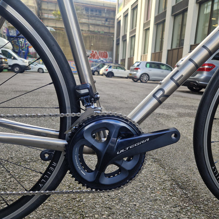 Ultegra crank.