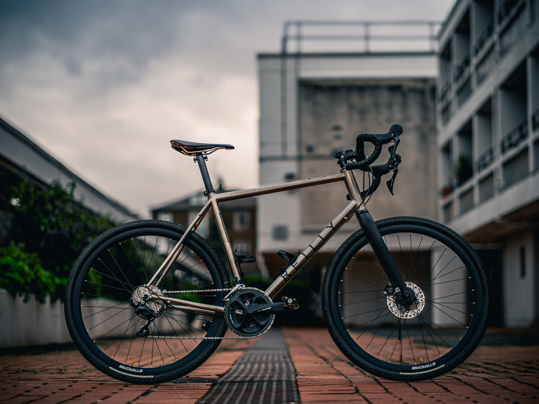 Dave Yates British Frame Builders GRADIENT//Titanium Gravel