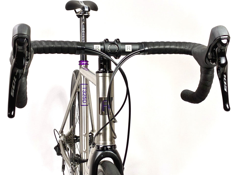 Ex Demo T325D ROAD BIKE // XL