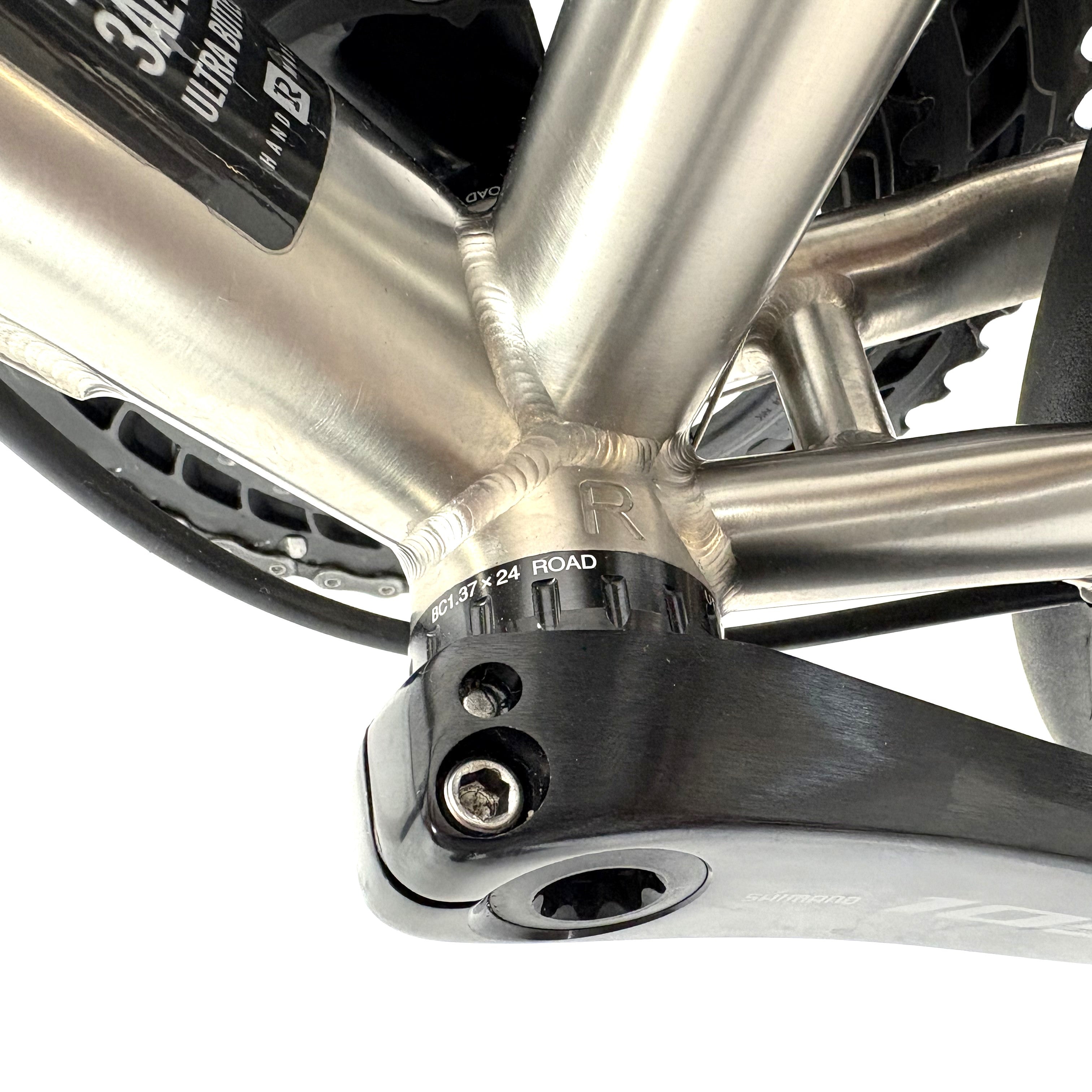 Welded bottom bracket.