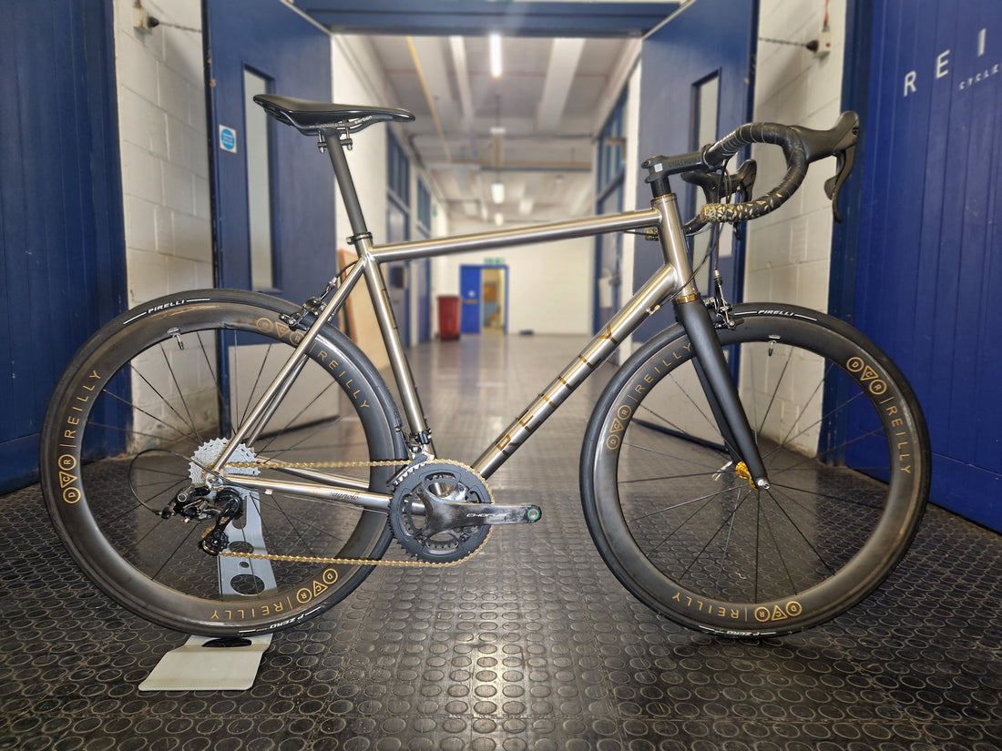 Reilly T325D disc brake road bike with custom gold accents