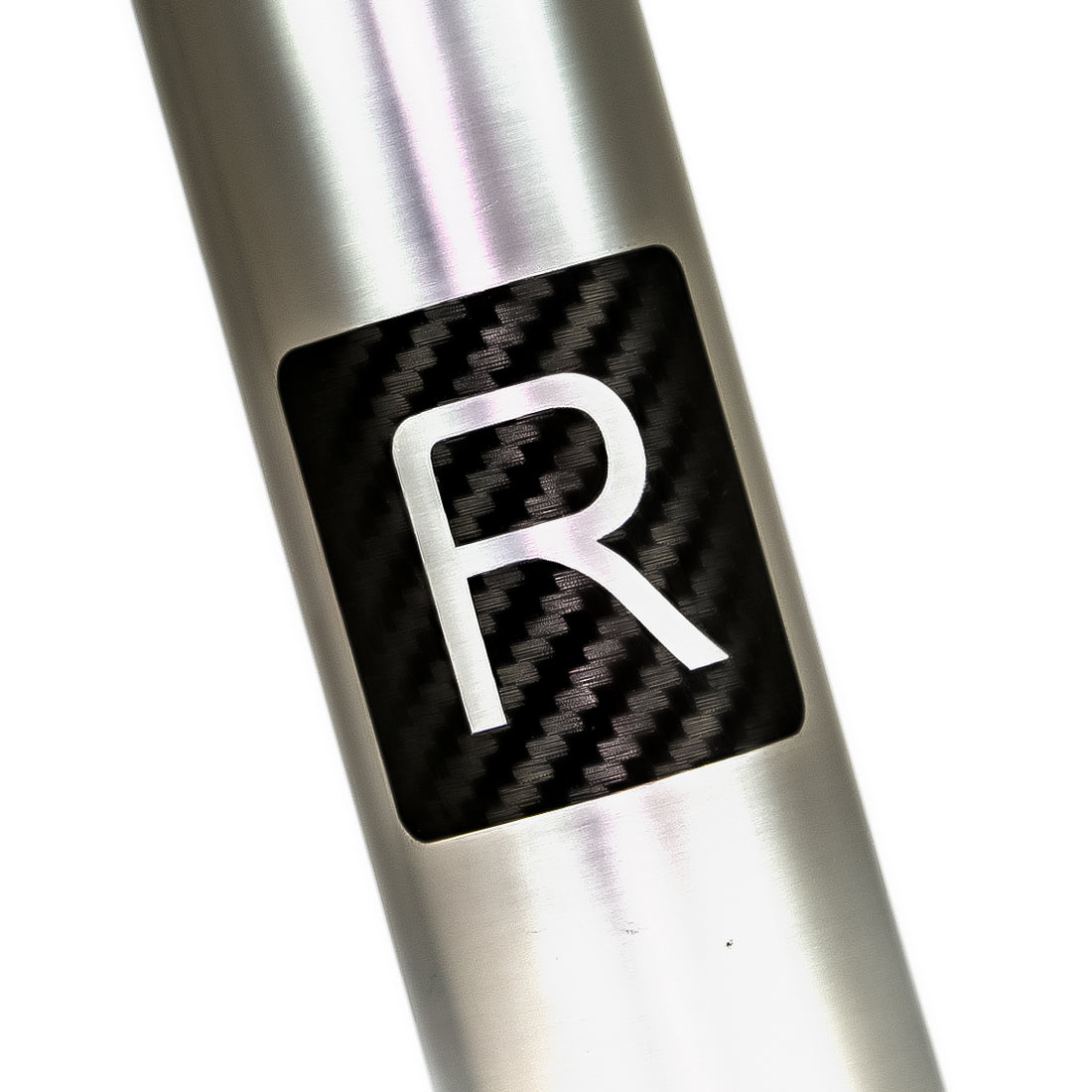 carbon fibre effect "R" logo for use on a reilly titanium bike