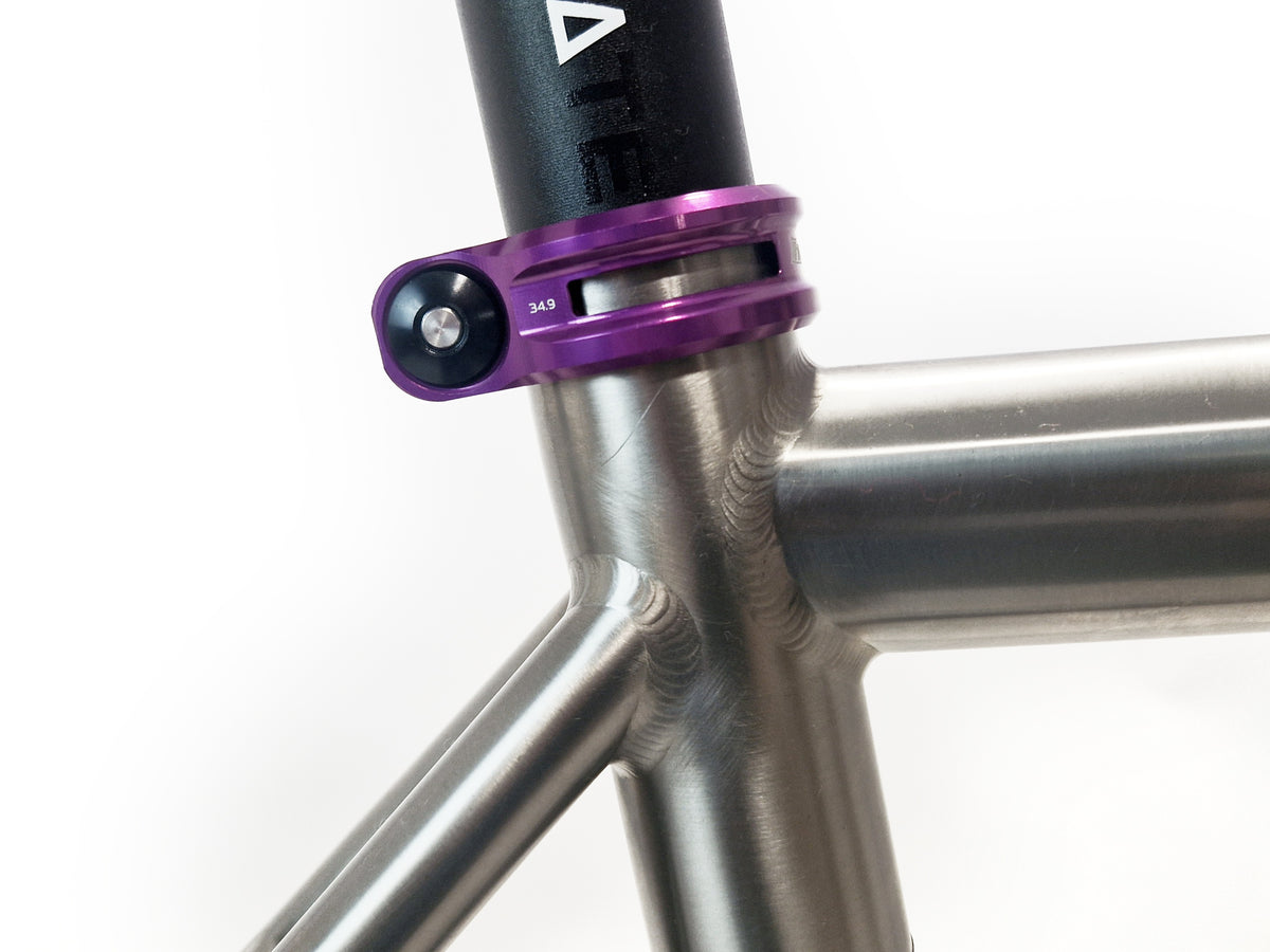 A close up picture of the welding on the bike close to the stem