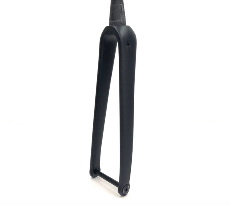 Matte black T325D carbon fork with tapered steerer tube 