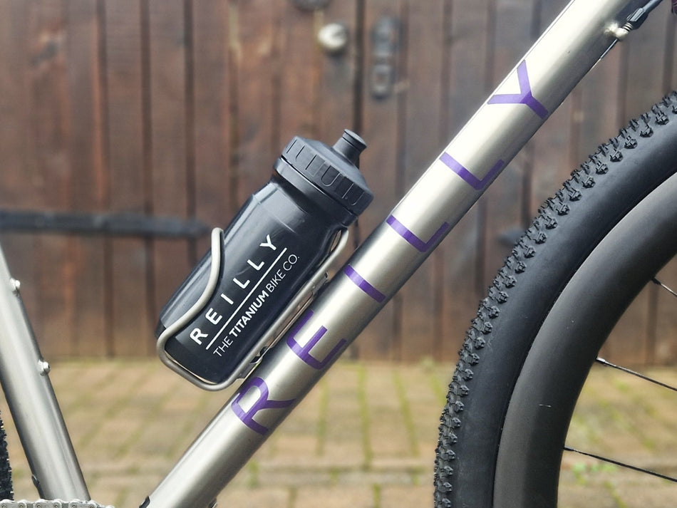 REILLY // WATER BOTTLE x 2