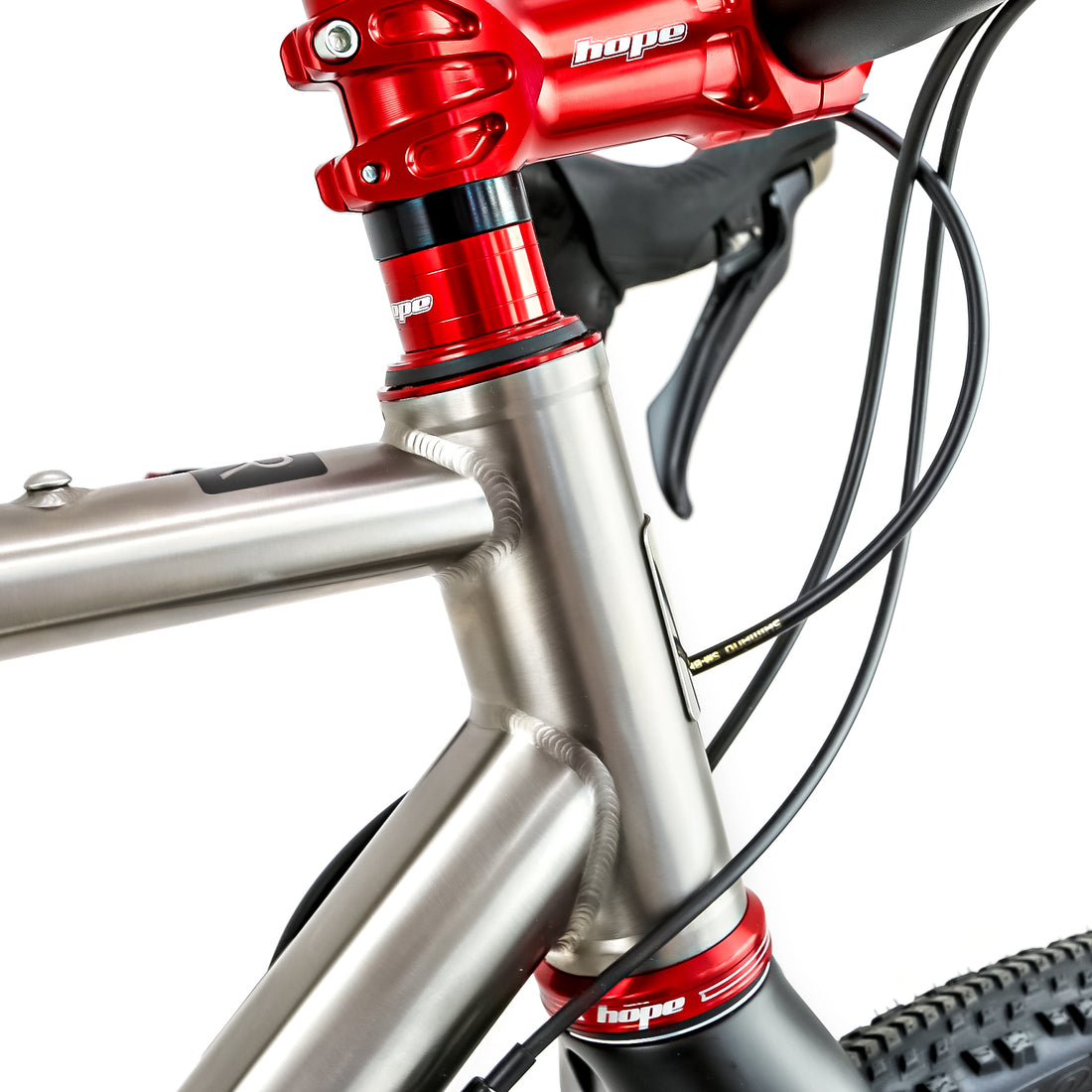 Reilly gravel bike with red headset and spacers