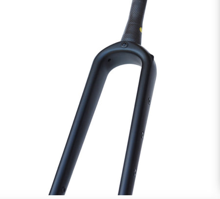 carbon fibre bicycle fork from Reilly with rim brake mount point