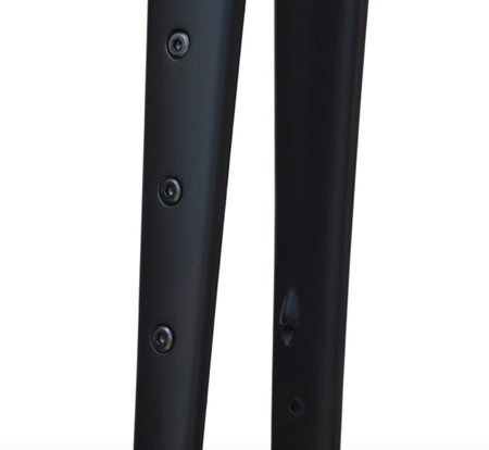 Mounting holes on carbon fibre bicycle forks