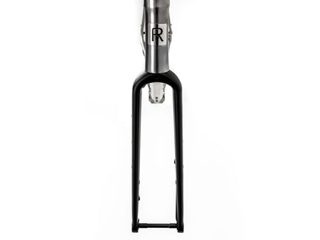 Front on view of the Reilly Reflex frame set and forks 