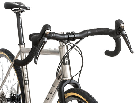Reilly carbon handlebars on a titanium gravel bike