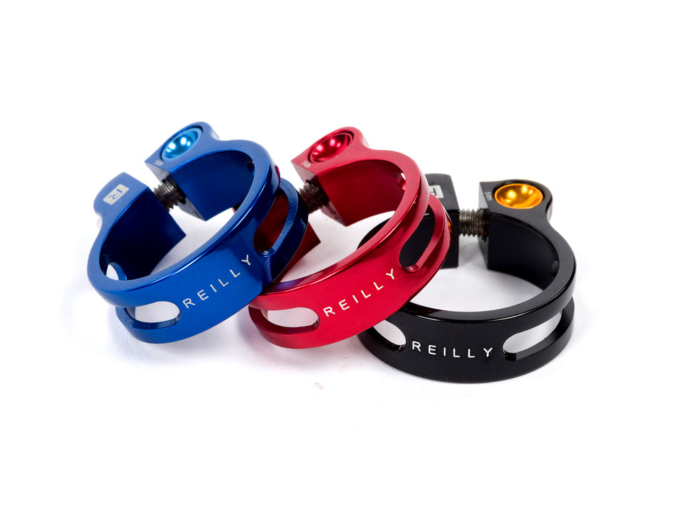 Reilly branded seat claps in red, bue and black